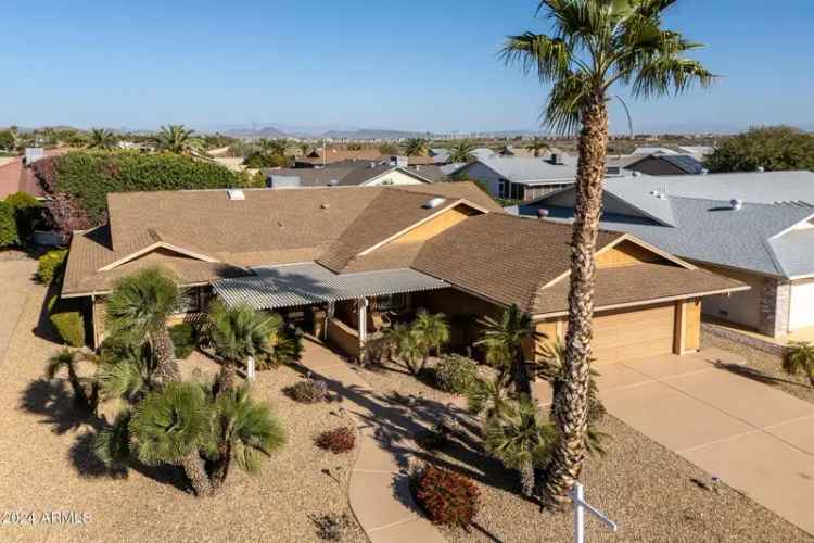 Single-family house For Sale in 12434, West Eveningside Drive, Sun City West, Arizona