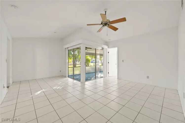 Condo For Sale in Lehigh Acres, Florida