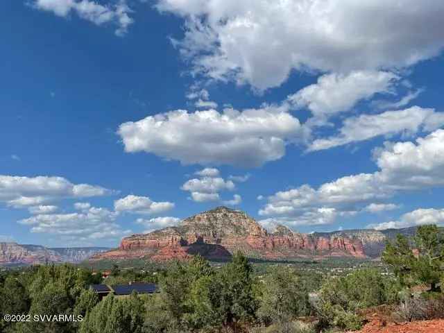 Single-family house For Sale in Sedona, Arizona