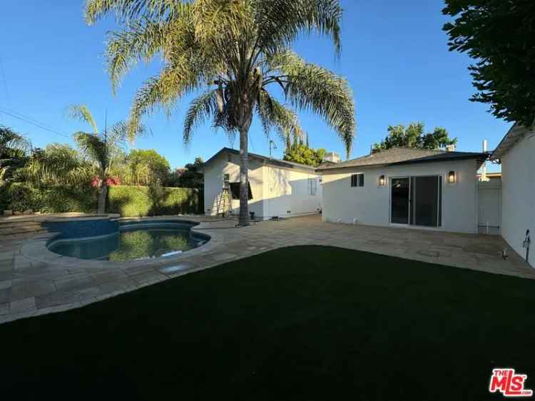 Single-family house For Sale in 22539, Dolorosa Street, Los Angeles, California