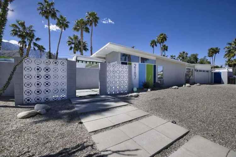 Single-family house For Sale in 2187, North Via Miraleste, Palm Springs, California