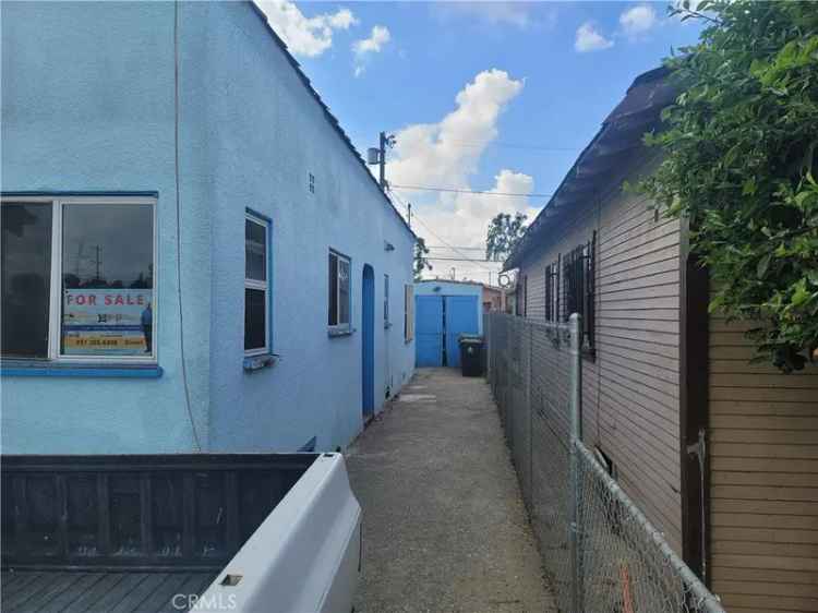 Single-family house For Sale in Los Angeles, California