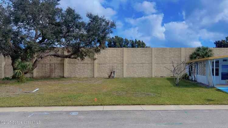 Land For Sale in 254, Holiday Park Boulevard Northeast, Palm Bay, Florida