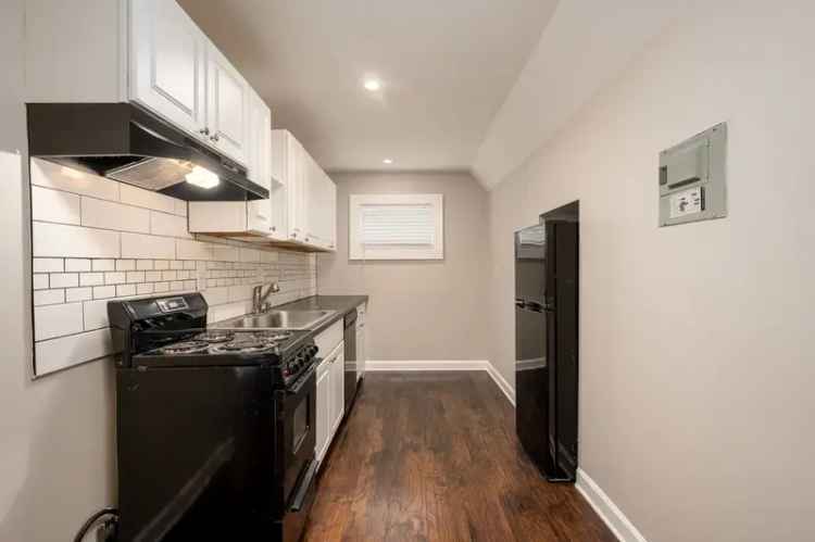 Midtown Apartment Unit for Rent - Modern Renovated