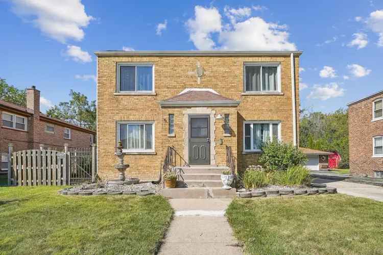 Single-family house For Sale in 25, Parkside Avenue, Chicago Heights, Illinois