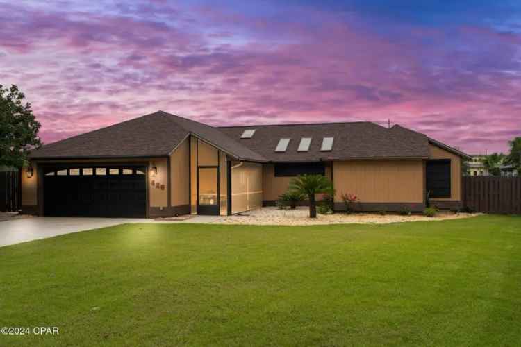 Single-family house For Sale in 426, Wahoo Road, Panama City Beach, Florida