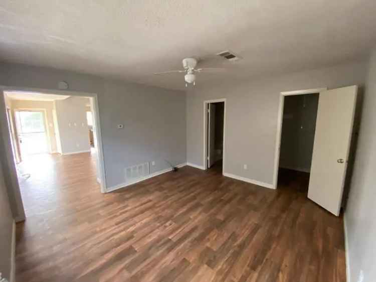 Condo For Sale in 7706, Gladys Avenue, Beaumont, Texas