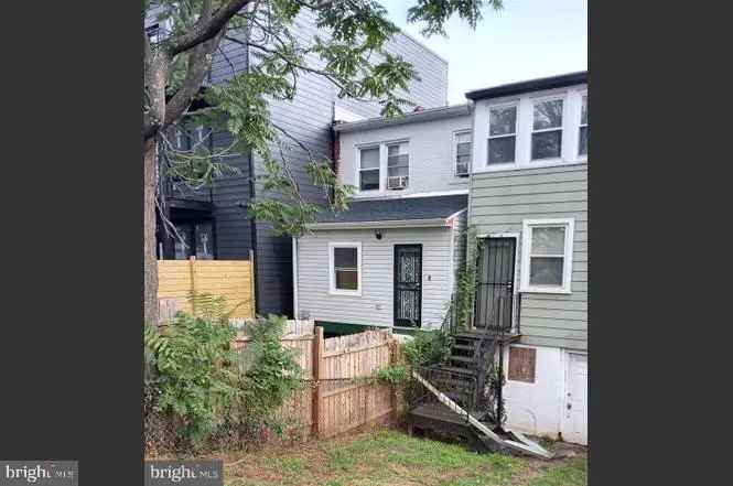 House For Sale in 712, Hamlin Street Northeast, Washington, District of Columbia