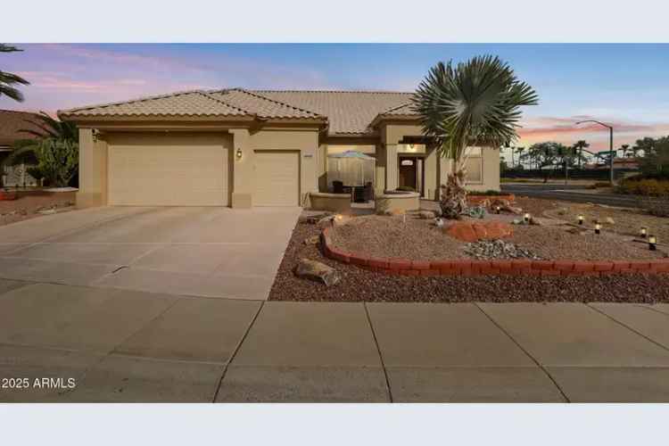 Single-family house For Sale in 22318, North Dusty Trail Boulevard, Sun City West, Arizona