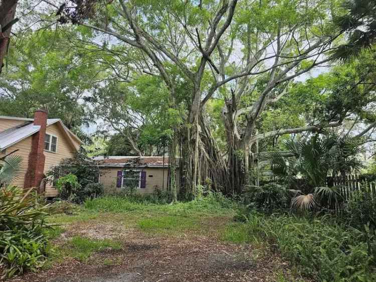 Single-family house For Sale in 671, 41st Street, Sarasota, Florida