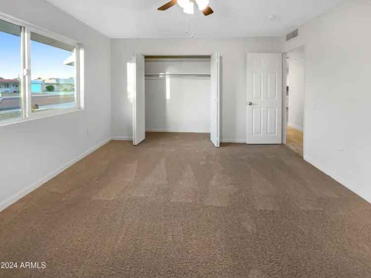 Single-family house For Sale in 9814, West Hutton Drive, Sun City, Arizona