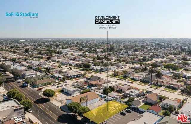 Multi-family house For Sale in 2422, West Florence Avenue, Los Angeles, California