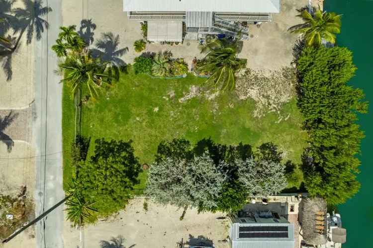 Land For Sale in 149, Iroquois Drive, Islamorada, Florida