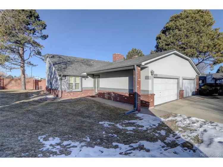 Single-family house For Sale in 5222, South Emporia Way, Greenwood Village, Colorado