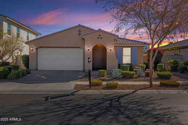 Single-family house For Sale in 10449, East Sebring Avenue, Mesa, Arizona