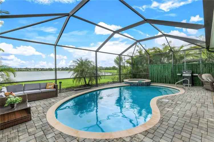 Single-family house For Sale in Bonita Springs, Florida