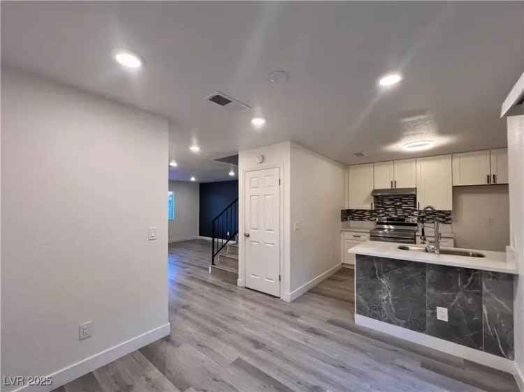 2 Bed 2 Bath Condo for Rent in Las Vegas Valley