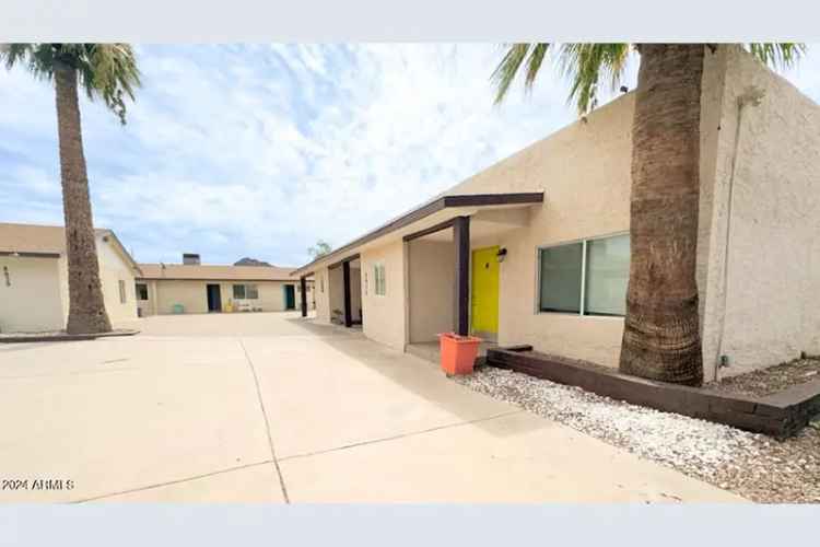 Multi-family house For Sale in Phoenix, Arizona