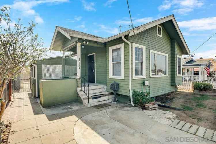 Single-family house For Sale in 1091, Lincoln Avenue, San Diego, California