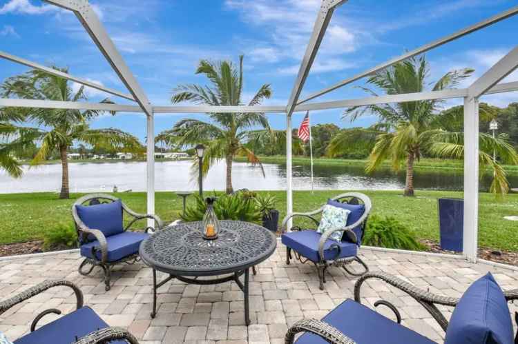 Single-family house For Sale in Boynton Beach, Florida