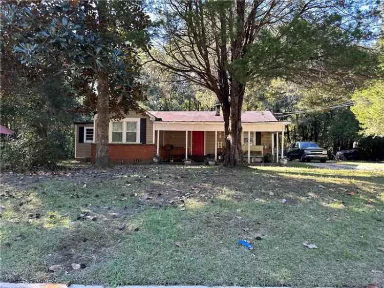 Single-family house For Sale in Mobile, Alabama