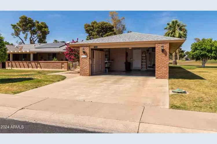 House For Sale in 10962, West Kelso Drive, Sun City, Arizona