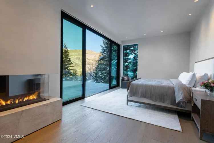 Single-family house For Sale in Vail, Colorado