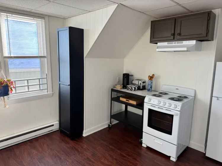 Apartment Unit for Rent