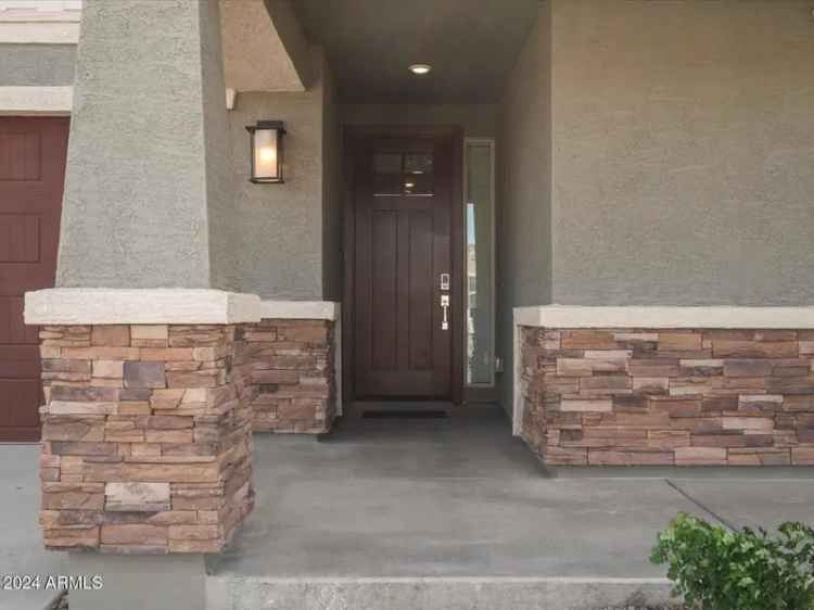 Single-family house For Sale in Surprise, Arizona