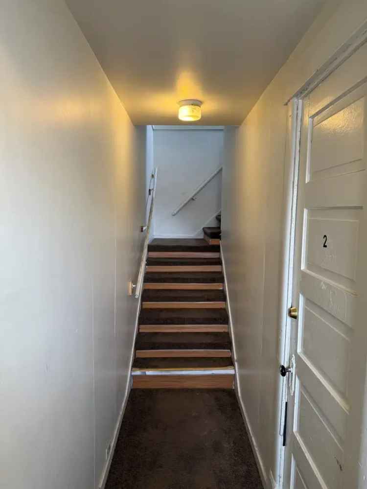 Studio Apartment near UNR Downtown Reno