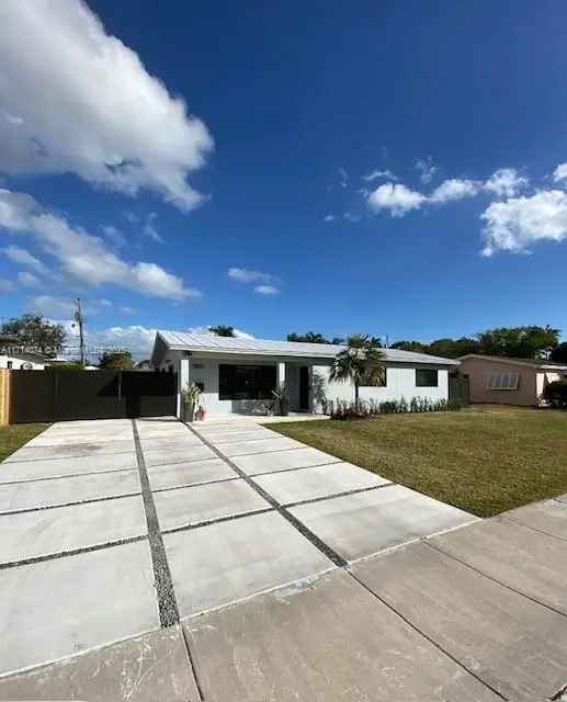 Single-family house For Sale in 8315, Southwest 63rd Place, South Miami, Florida