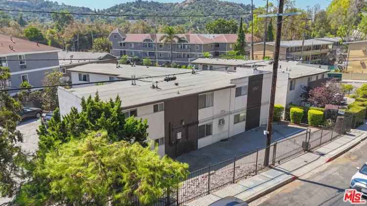 Multi-family house For Sale in 5952, Benner Street, Los Angeles, California