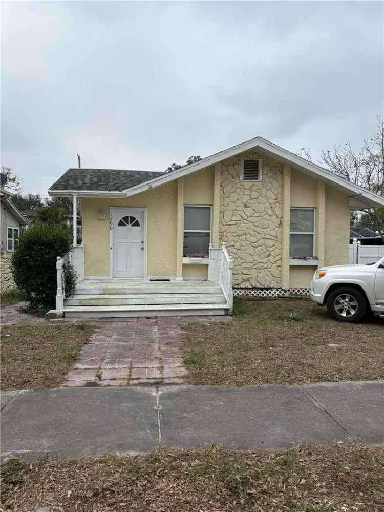 Single-family house For Sale in 1200, 13th Street North, Saint Petersburg, Florida