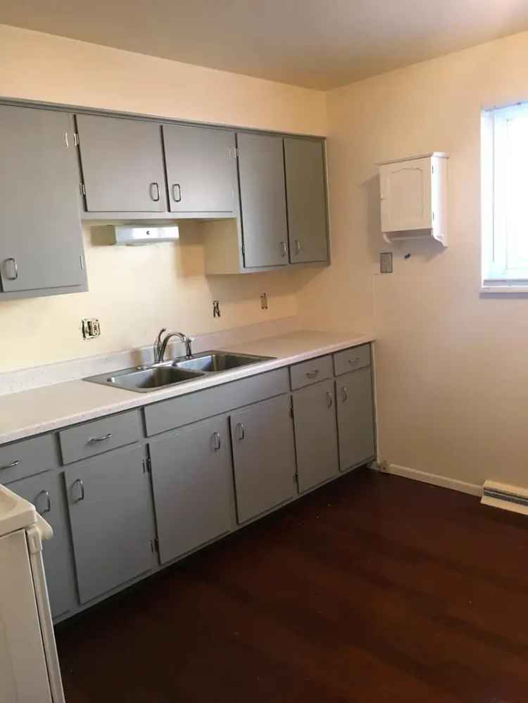 Apartment Unit for Rent