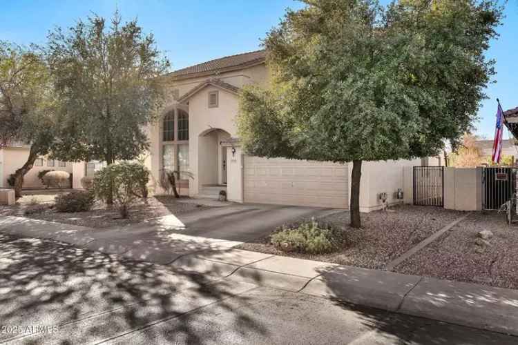 Single-family house For Sale in 12737, West Rosewood Drive, El Mirage, Arizona