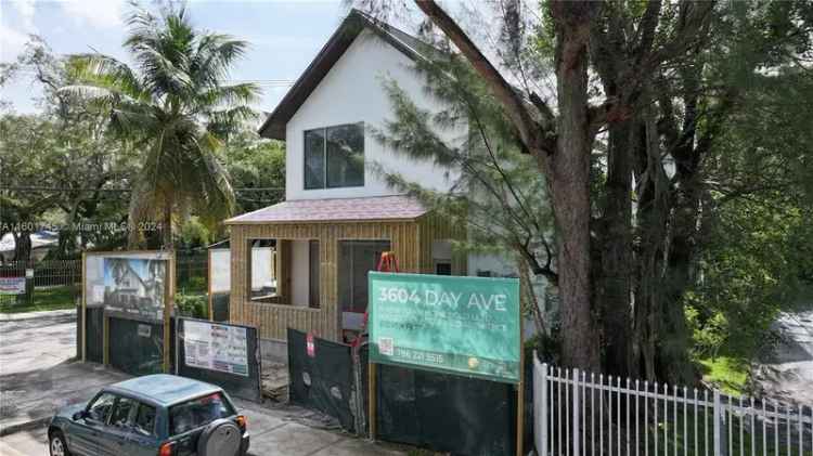 House For Sale in 3604, Day Avenue, Miami, Florida