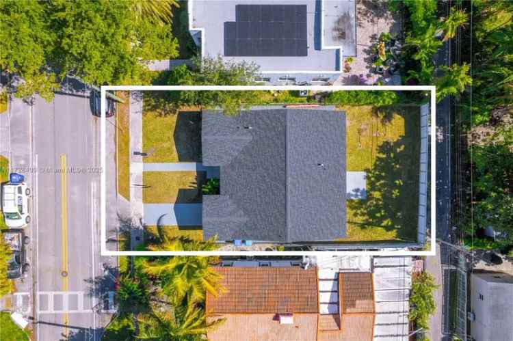 Single-family house For Sale in 960, Northwest 50th Street, Miami, Florida