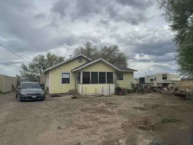 Single-family house For Sale in 738, 23 1/2 Road, Grand Junction, Colorado