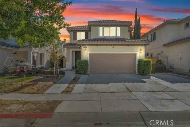 Single-family house For Sale in Lake Elsinore, California