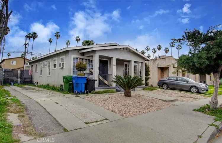 Single-family house For Sale in Los Angeles, California