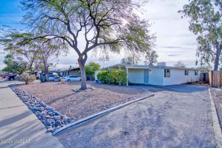 Single-family house For Sale in 1457, West Mohave Road, Tucson, Arizona