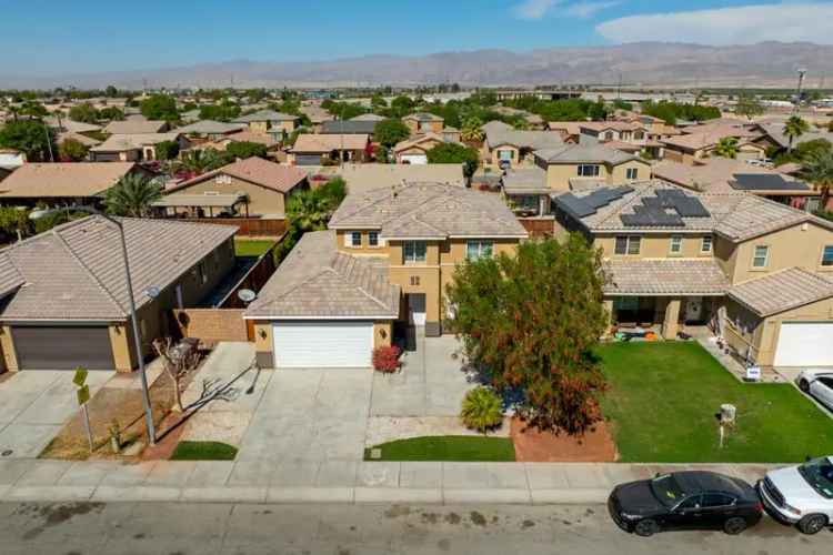 Single-family house For Sale in 85926, Avenida Raylynn, Coachella, California