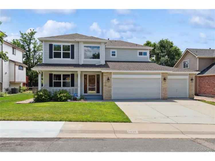 Single-family house For Sale in Centennial, Colorado