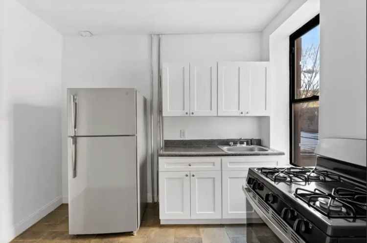 3 Bed 1 Bath Apartment Near Subway Updated Kitchen