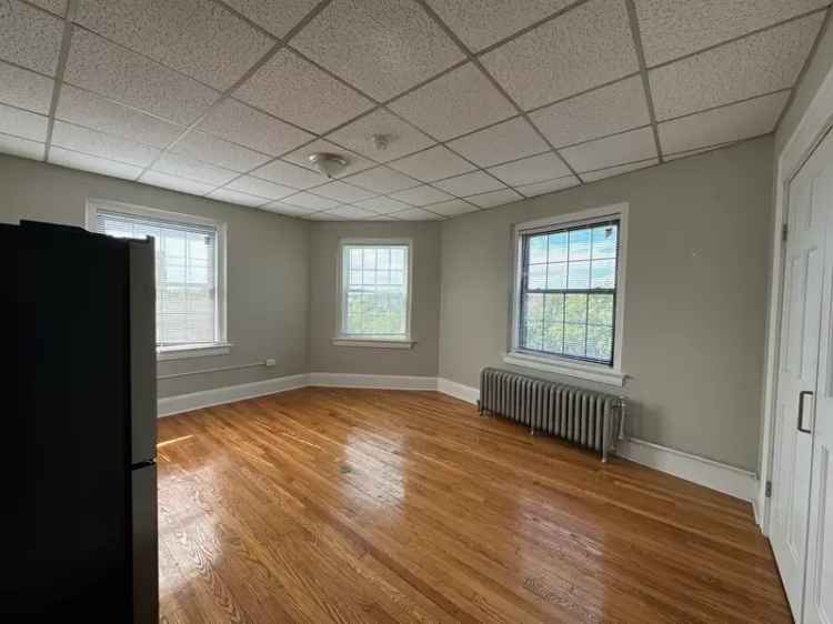 1 BR Apartment near Yale School of Art - Heat & Hot Water Included