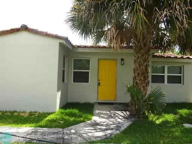 Multi-family house For Sale in 341, Southwest 21st Street, Fort Lauderdale, Florida