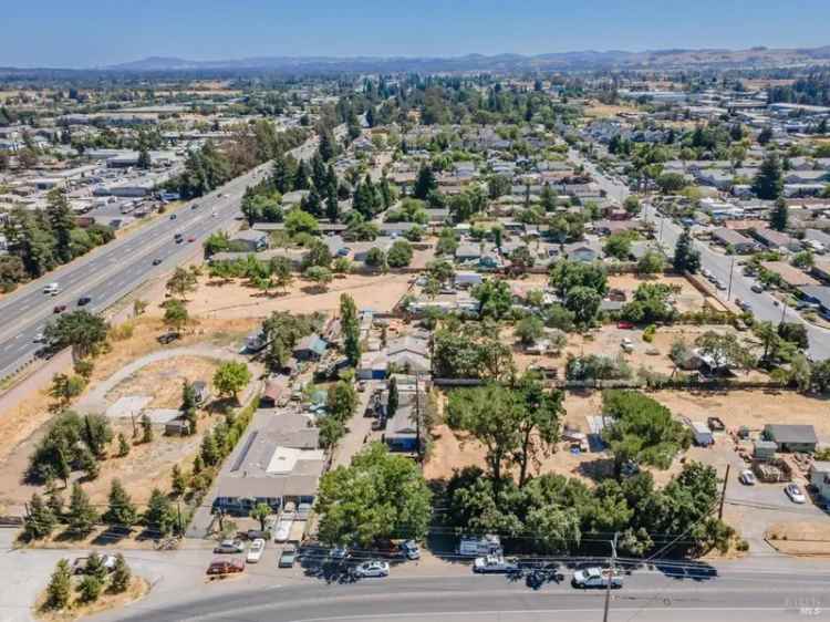 Multi-family house For Sale in 104, Bellevue Avenue, Santa Rosa, California