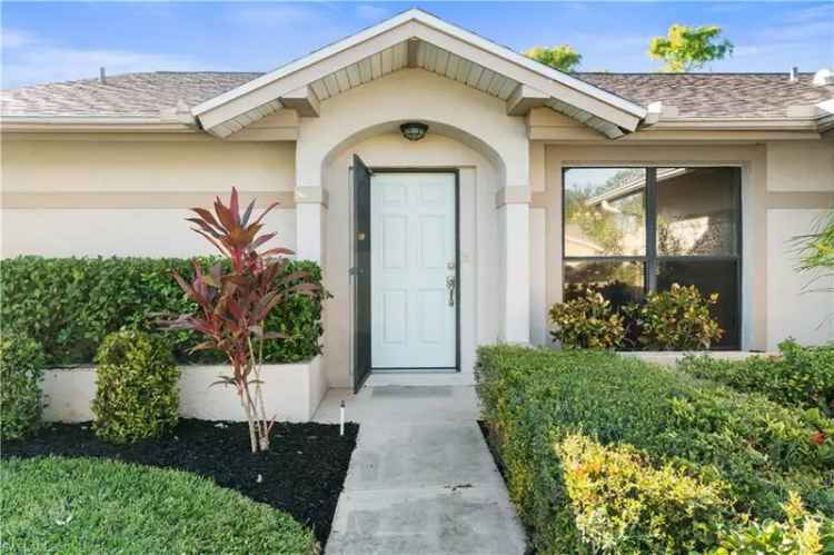 Single-family house For Sale in East Naples, Florida