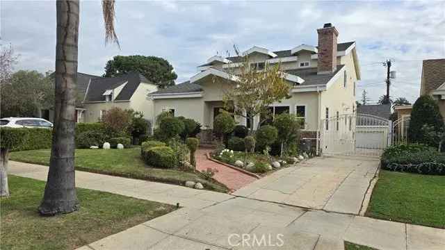 Single-family house For Sale in Los Angeles, California