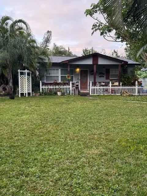 Single-family house For Sale in 225, 24th Avenue Southeast, Saint Petersburg, Florida